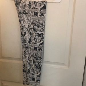 Superhero comic leggings